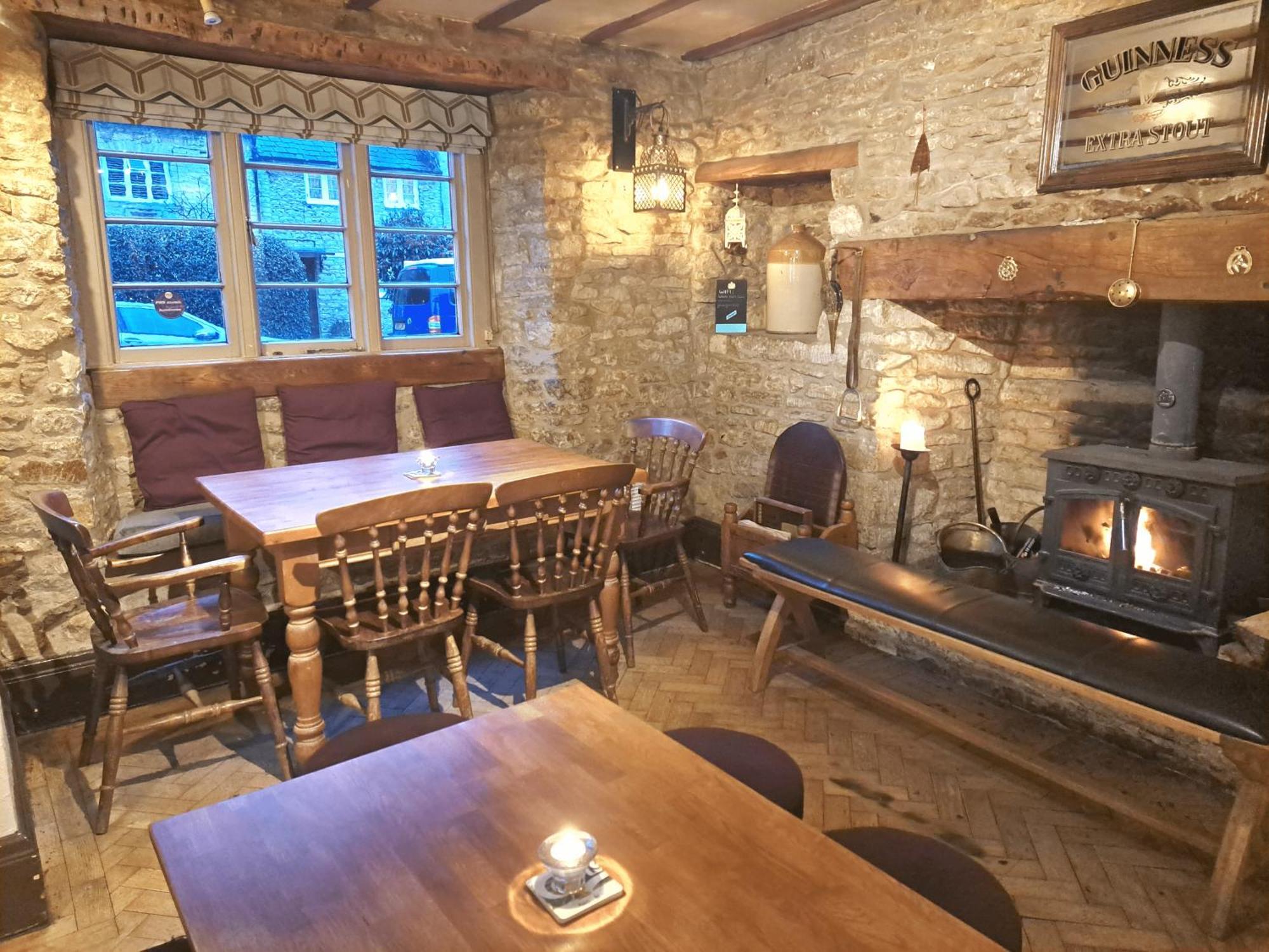 The White Hart Acomodação com café da manhã Eynsham Exterior foto